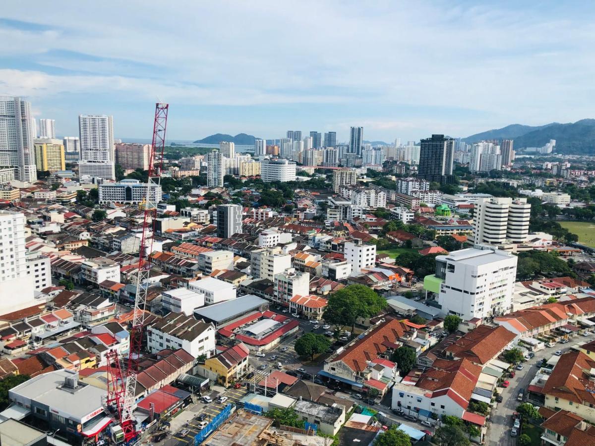Tropicana 218 Macalister Netflix Unit By Blue Sky Holidays George Town Exterior foto