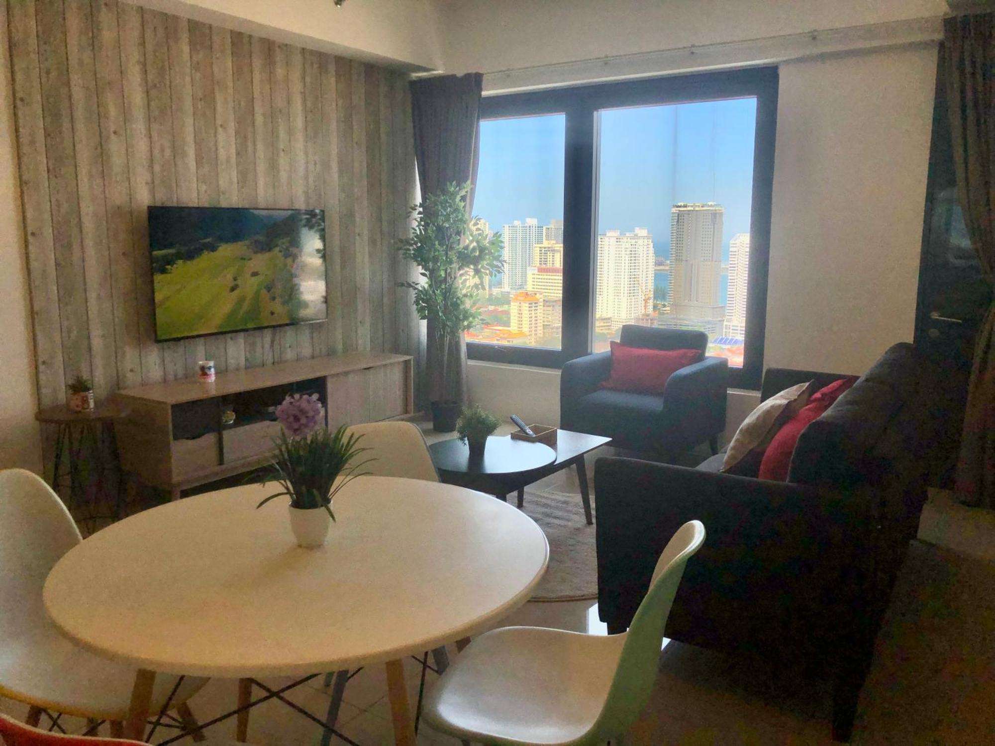 Tropicana 218 Macalister Netflix Unit By Blue Sky Holidays George Town Exterior foto