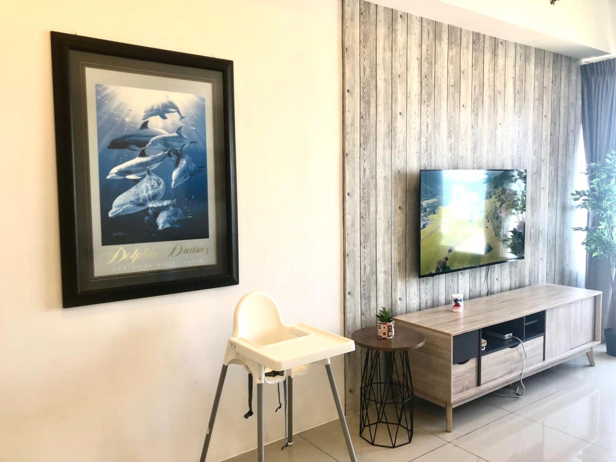 Tropicana 218 Macalister Netflix Unit By Blue Sky Holidays George Town Exterior foto